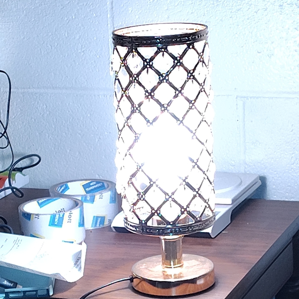 Elegant Black and Gold Table Lamp